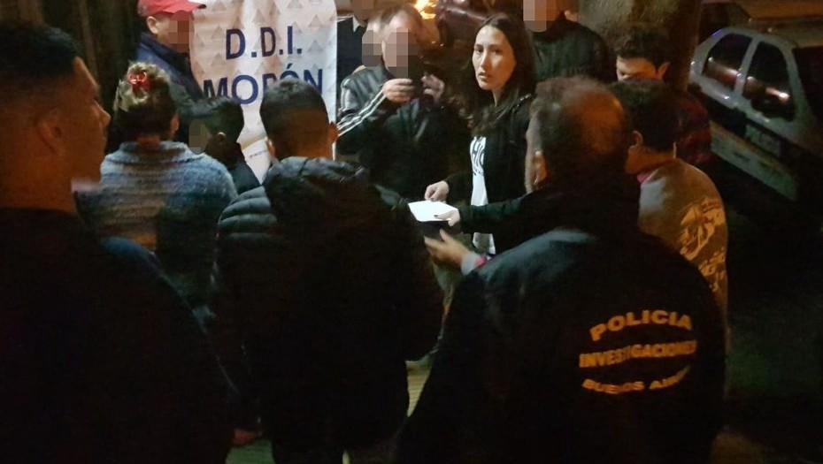 Detuvieron a la madre de dos chicos por las amenazas de bomba en un colegio de Morón | Actualidad