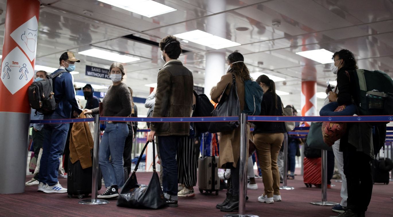 España exigirá desde ahora test de coronavirus solo a visitantes a partir de 12 años | Internacionales