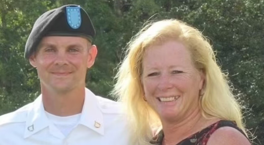 Una mujer murió al chocar durante una caravana en homenaje a su hijo fallecido en un accidente | Internacionales