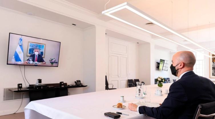 Estados Unidos anunció que negocia con el Gobierno el envío de vacunas contra el coronavirus | Política