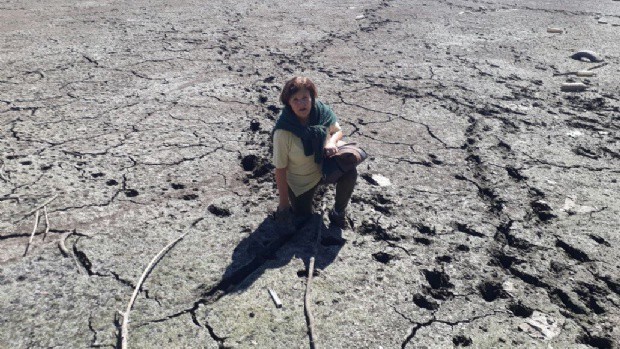 Rescataron sana y salva a una turista que quedó atascada en el barro en Carlos Paz | Actualidad