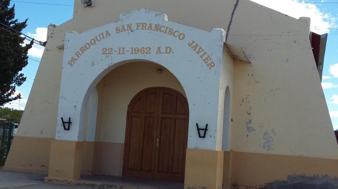 Denunciaron que un cura no quiso bautizar a su bebé porque nació por inseminación artificial | Actualidad