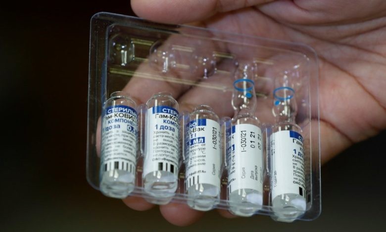 Al menos 2.500 personas estafadas en India con falsas vacunas contra el covid-19 | Internacionales