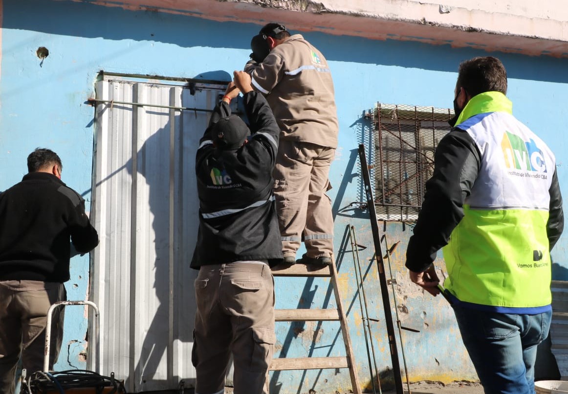 Un tercer bunker de drogas en el Barrio 21-24 Zavaleta fue tapiado | Actualidad