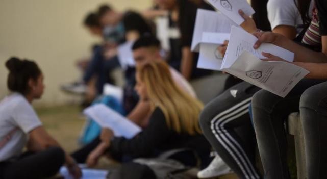 Becan a estudiantes que no hayan podido terminar el secundario | Actualidad