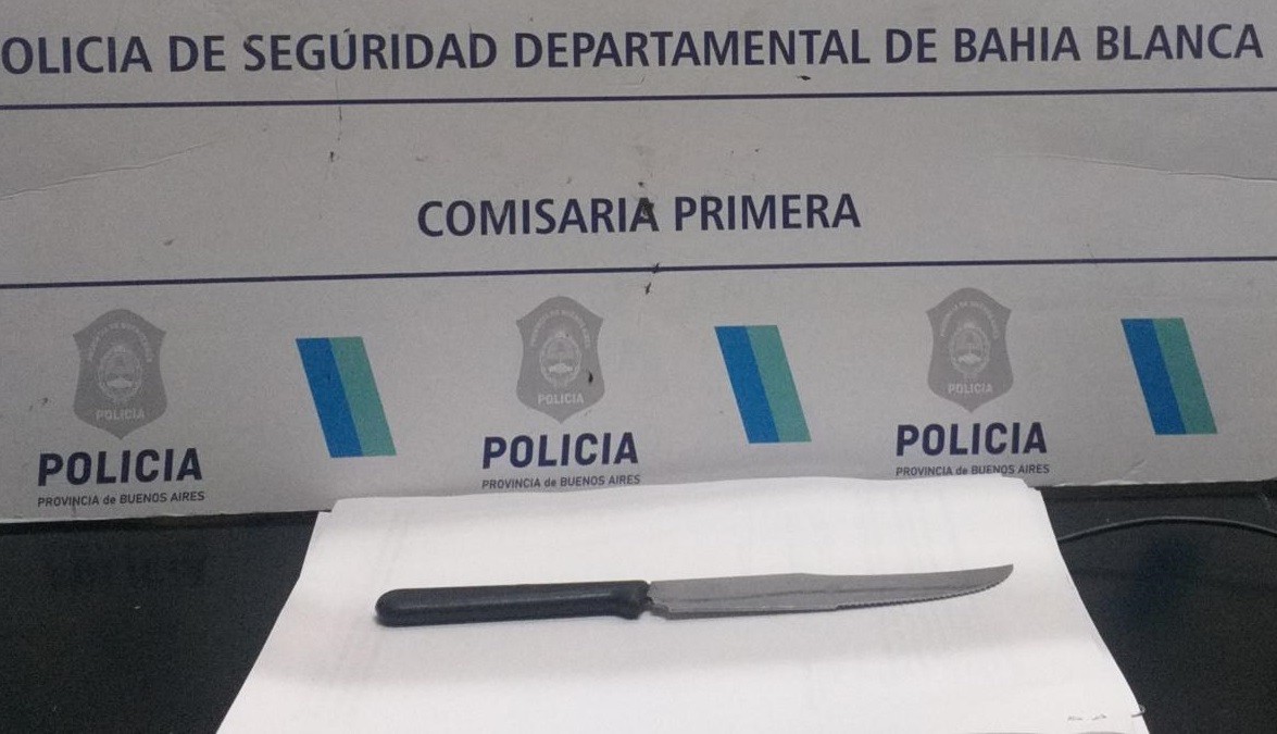 Compartían tragos en un departamento, el amigo abrazó a su novia y lo apuñaló | Actualidad