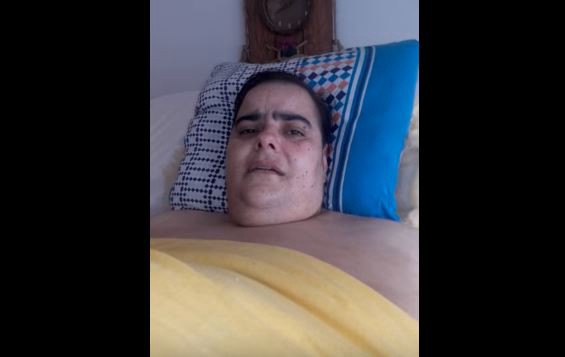 Una mujer obesa pide ayuda: necesita atención en un centro sanitario especializado | Actualidad