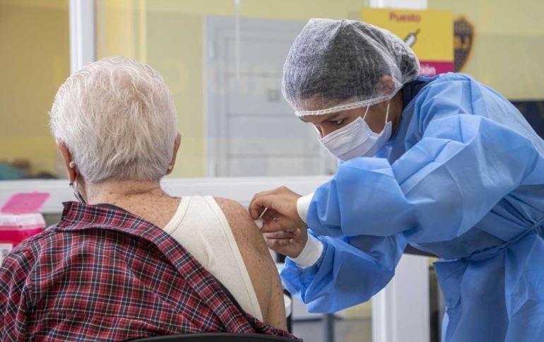 ¿Qué tomar ante síntomas secundarios tras recibir la vacuna contra el Covid 19? | Actualidad