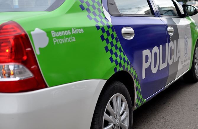 Balearon y detuvieron a un delincuente menor de edad que robó una moto en Quilmes | Actualidad