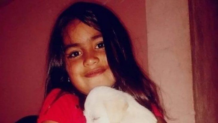 Buscan a una nena de 5 años que desapareció cuando festejaban un cumpleaños | Actualidad