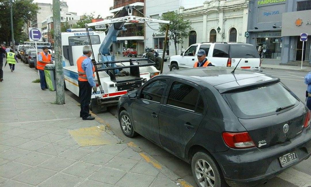 Planean aumentar un 50% las multas por bloquear rampas para discapacitados | Actualidad