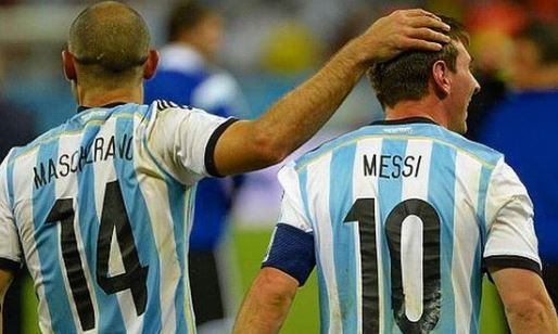 Mascherano felicitó a Messi por alcanzarlo en el récord de presencias en la Selección | Deportes