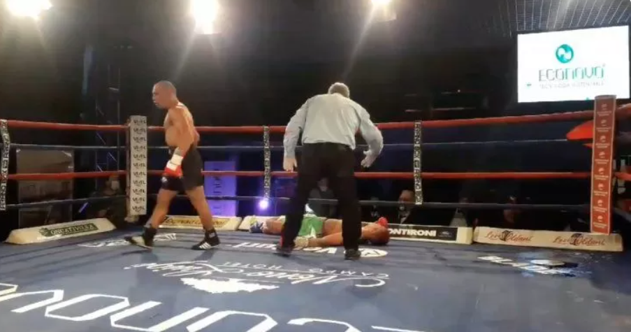 VIDEO: El momento en el que un boxeador cae a la lona y queda en grave estado en una pelea en Córdoba | Deportes