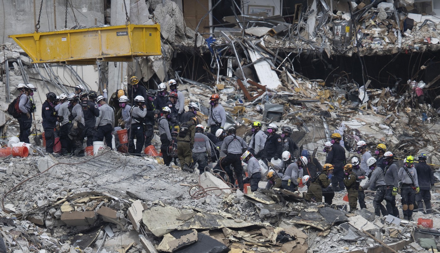 Aumentan a doce los muertos por el derrumbe del edificio en Miami | Internacionales