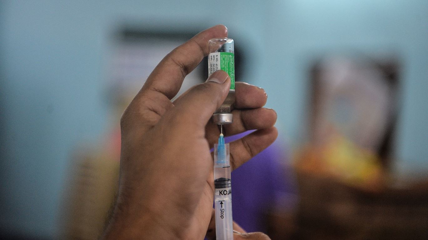 La Agencia Europea de Medicamentos aclaró que la vacuna de AstraZeneca fabricada en India no está autorizada en la UE | Internacionales