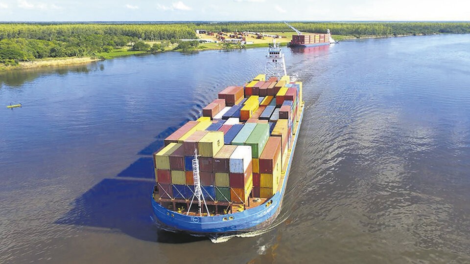 Realizaron un acto "en defensa de la soberanía marítima, fluvial y de la industria naval" | Actualidad