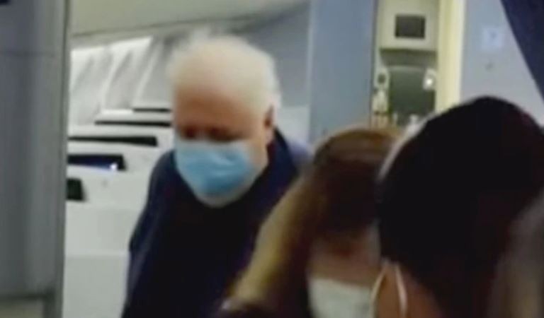 Ginés González García fue increpado al volver a la Argentina y lo escoltó su seguridad privada | Política