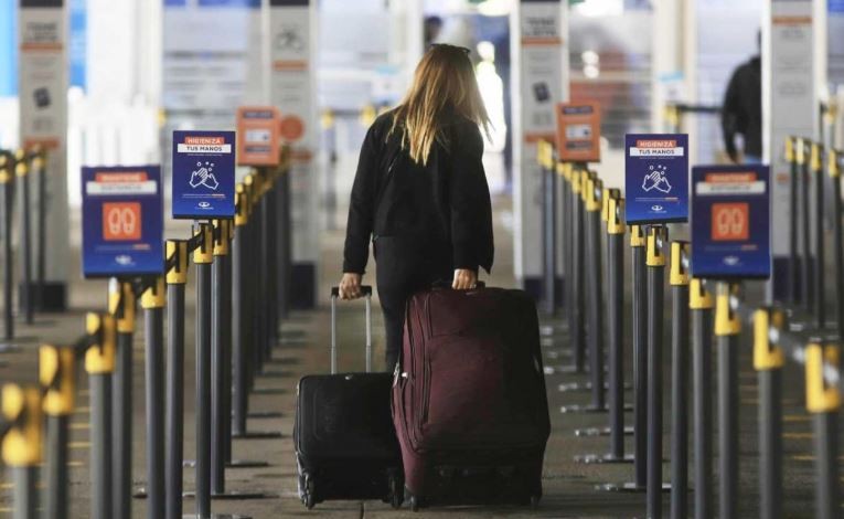 Siguen las mismas restricciones y se mantiene el cupo diario de argentinos que podrán volver al país | Actualidad