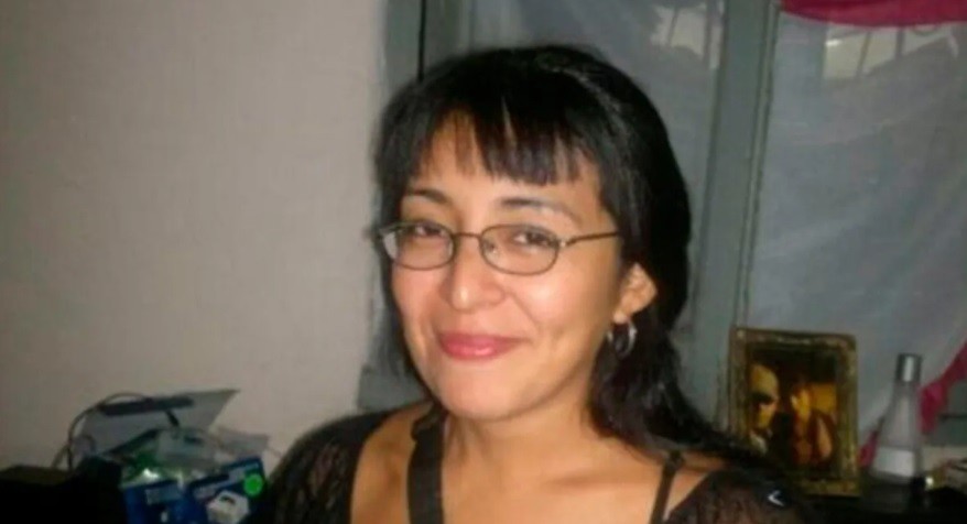 "Entró sigilosamente en la casa y la torturó": condenado por asesinar con un martillo a su ex frente a sus cuatro hijos | Actualidad