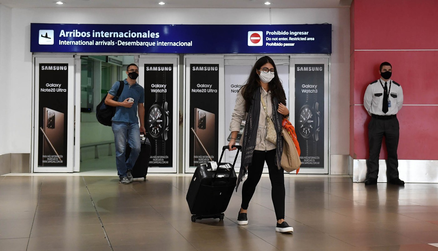 Detectaron 9 casos de la variante Delta en argentinos que vinieron del exterior | Actualidad