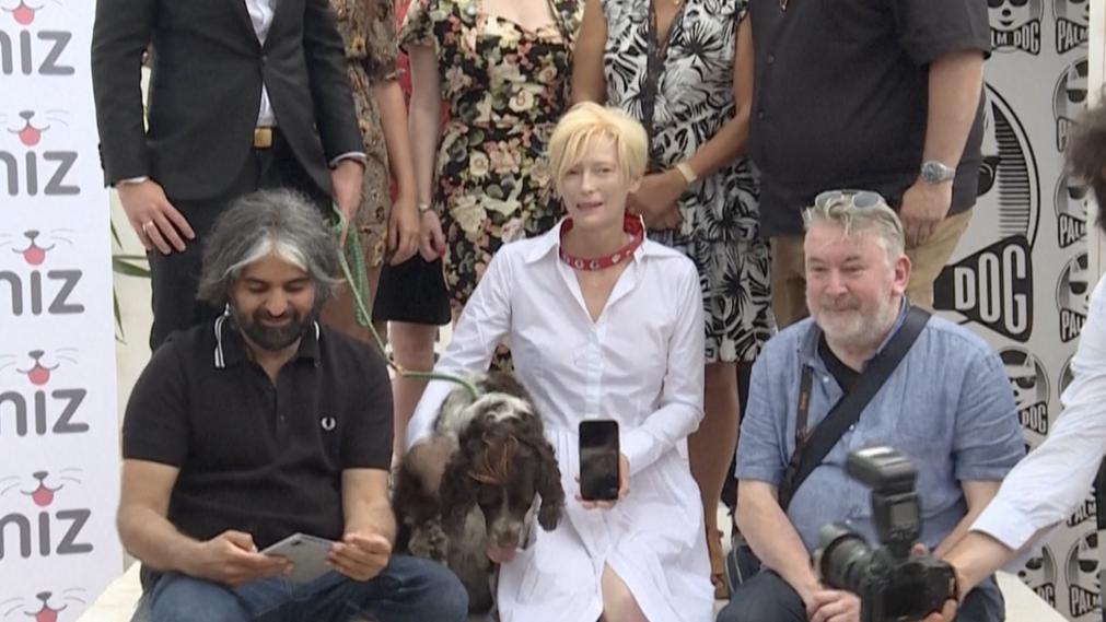 Premiaron en Cannes a tres perros de Tilda Swinton | Espectáculos