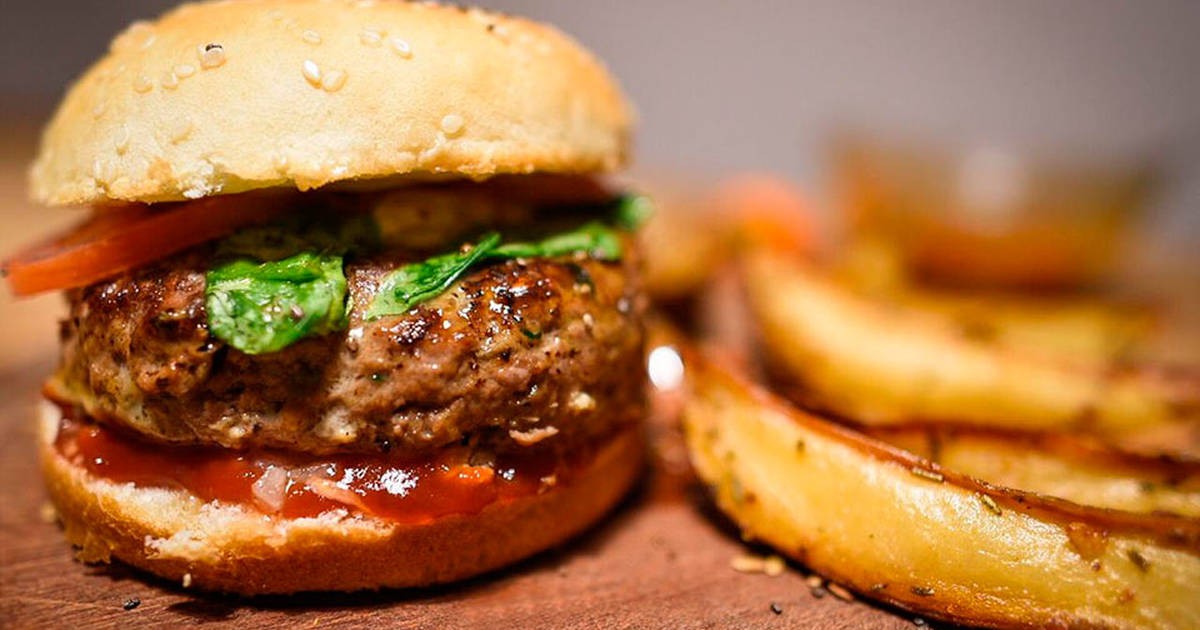 Lanzaron al mercado hamburguesas de chivo | Actualidad