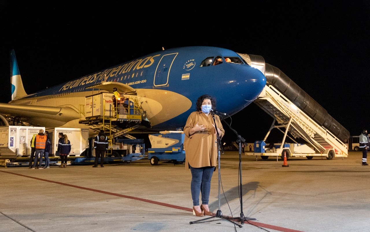 Vizzotti: "La vacuna de Moderna se encuentra próxima a autorizarse en menores de 18 años" | Política