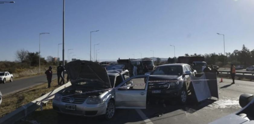 Frenó para ayudar a otra conductora y murió arrollada por una camioneta | Actualidad