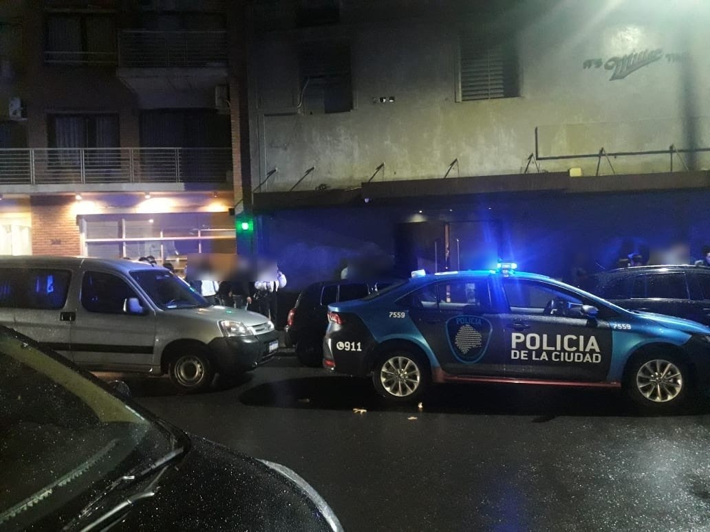 Clausuran bar en Palermo que funcionaba como boliche | Actualidad