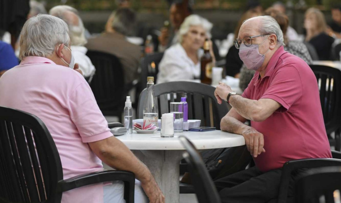 Advierten que para controlar la cepa Delta tendría que vacunarse al menos al 80% de la población | Actualidad