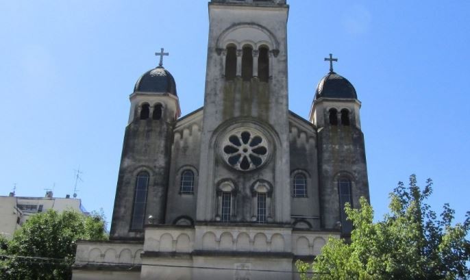 Entran a robar a una iglesia de Caballito, amenazan a los presentes y son detenidos | Actualidad