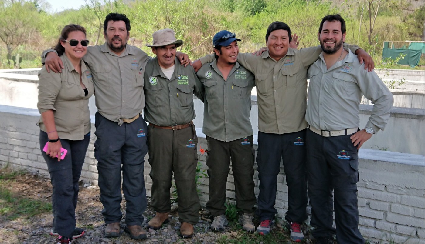 Un cuidador alimentaba un mono, el animal lo mordió y terminó en el hospital | Actualidad
