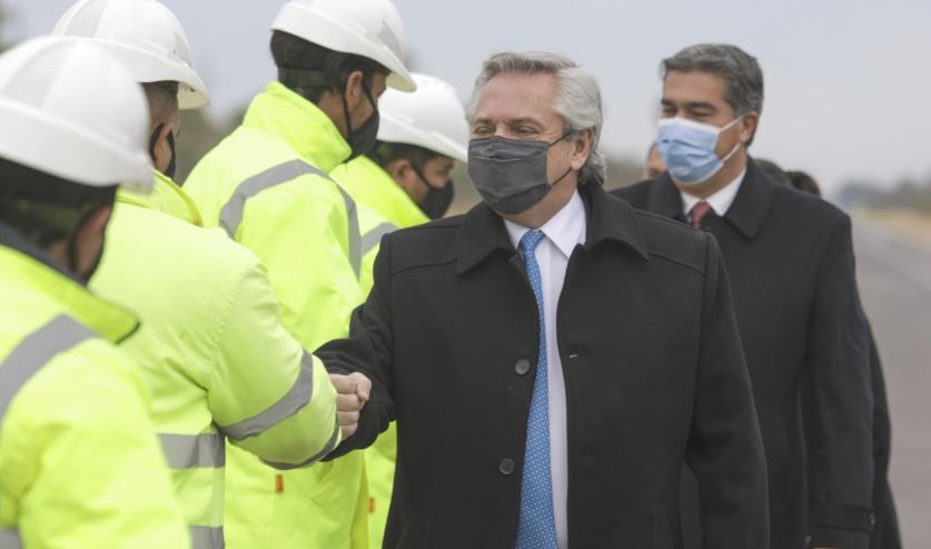 Un fiscal impulsó la investigación judicial contra Alberto Fernández por las visitas a Olivos en pandemia | Política