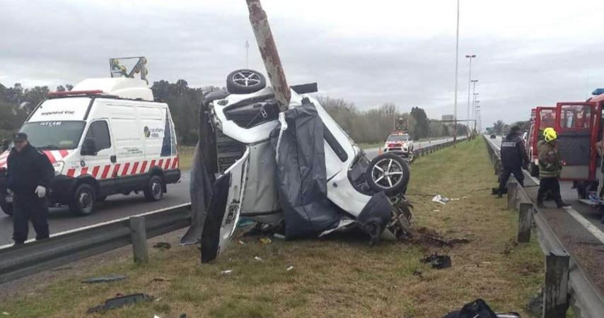 Trágico accidente: cuatro muertos y un herido grave en la autopista Ezeiza-Cañuelas | Actualidad