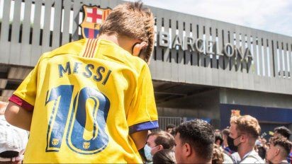 Socios del Barcelona presentan recurso para impedir contrato de Messi en el PSG | Deportes