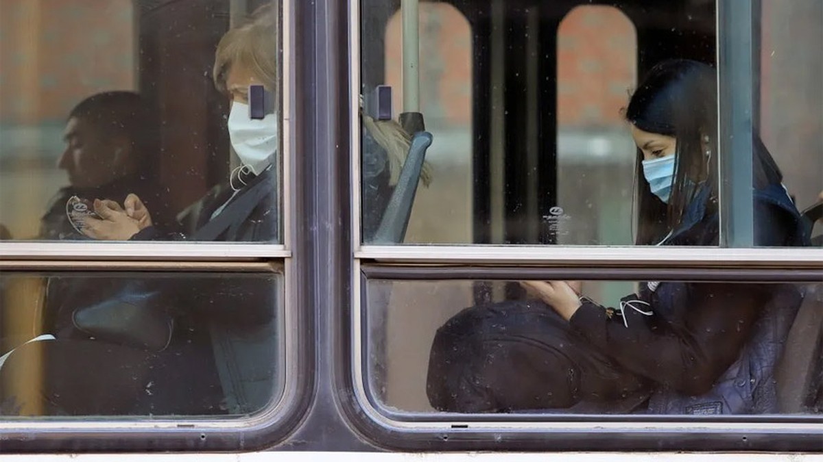 Amplían el cupo de pasajeros para trenes, subtes y colectivos | Actualidad