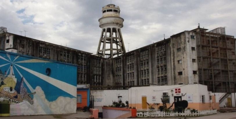 Desplazaron a toda la cúpula de oficiales de la cárcel de Olmos | Actualidad