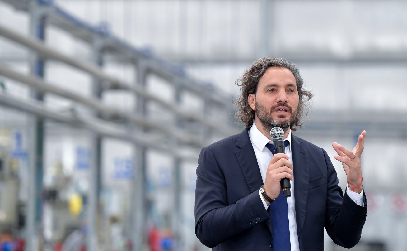 El Gobierno rechazó propuesta de la UIA de no pagar sueldos a los no vacunados | Política