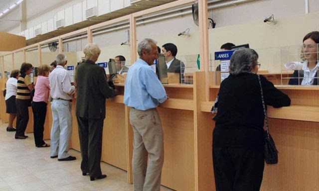 Primera suba de jubilaciones con la nueva fórmula: 5,71% | Actualidad