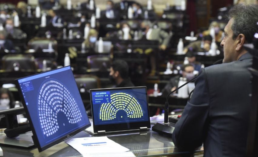 Por una multa de 50 pesos, uno de los principales precandidatos no podría asumir en el Congreso | Política