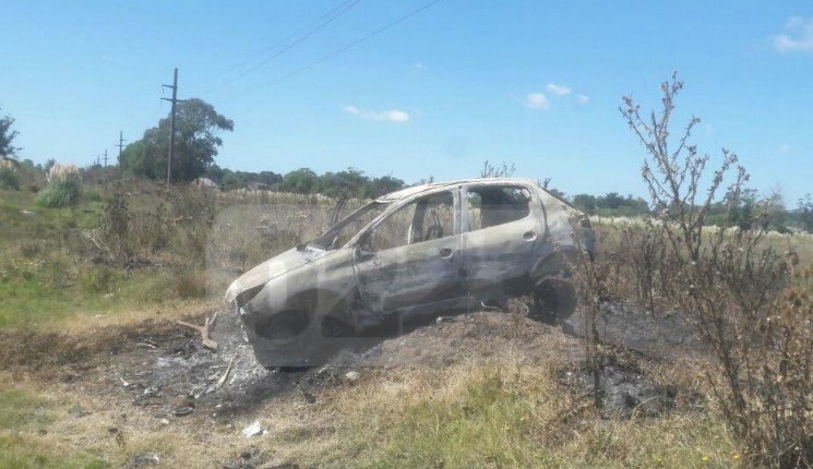 Asesinaron a un joven, quemaron el auto y ocultaron el cuerpo con bolsas | Actualidad