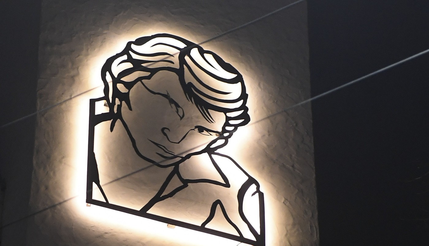 Inauguraron escultura de Sandro en el barrio de Boedo | Espectáculos