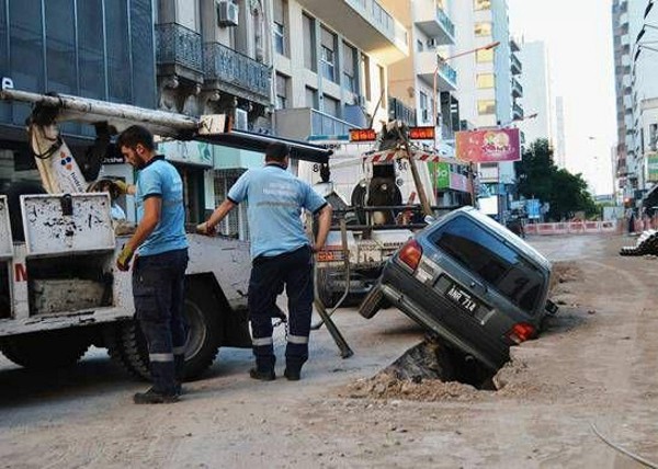 Conductora alcoholizada terminó con el auto dentro de una una zanja | Actualidad