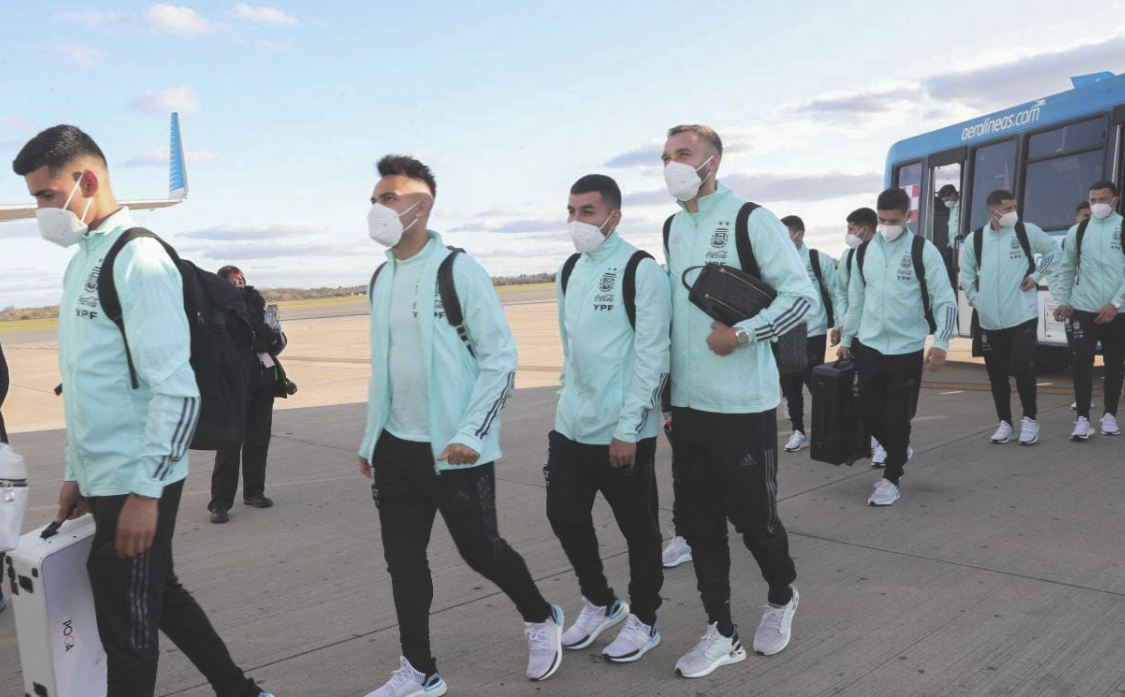 LaLiga tomará "medidas cautelares" para imposibilitar a jugadores que vayan a las Eliminatorias | Deportes