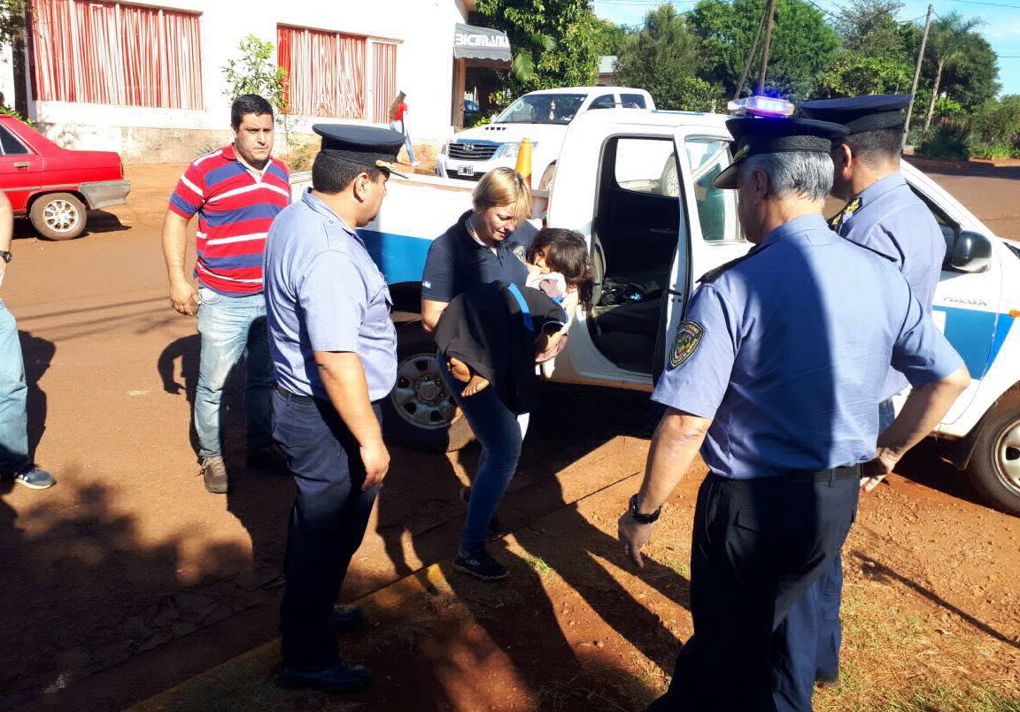 Encontraron desnuda y llorando a una nena de 6 años que había sido secuestrada en Misiones | Actualidad
