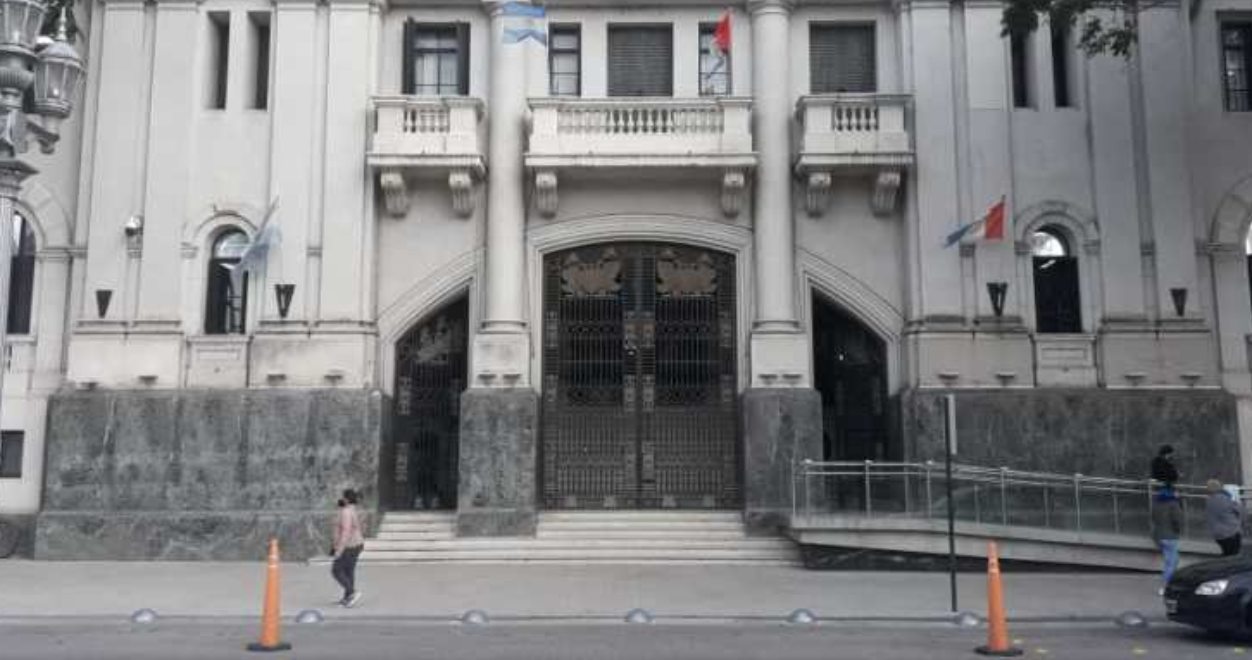 Un policía fue condenado por enriquecimiento ilícito: deberá pagar una multa de $830.268 | Actualidad