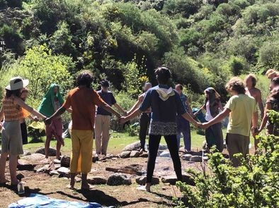 Buscan crear un programa para asistir a las víctimas de organizaciones coercitivas | Actualidad