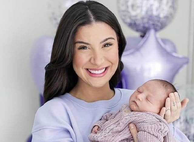 Una influencer no le asignará género a su bebé: quiere que lo elija cuando crezca | Internacionales