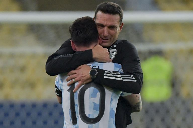 Scaloni: "Messi ya era un ídolo, pero haber sido campeones magnifica todo" | Deportes