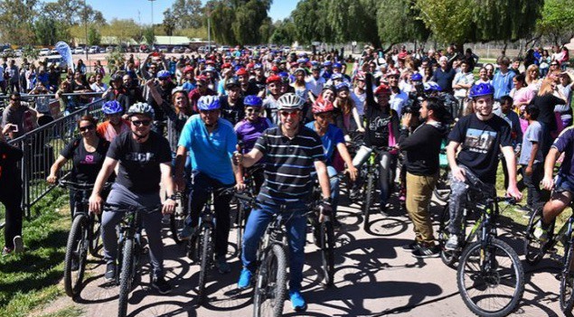 Empleados mendocinos recibirán 800 pesos extras por ir a trabajar en bici | Actualidad